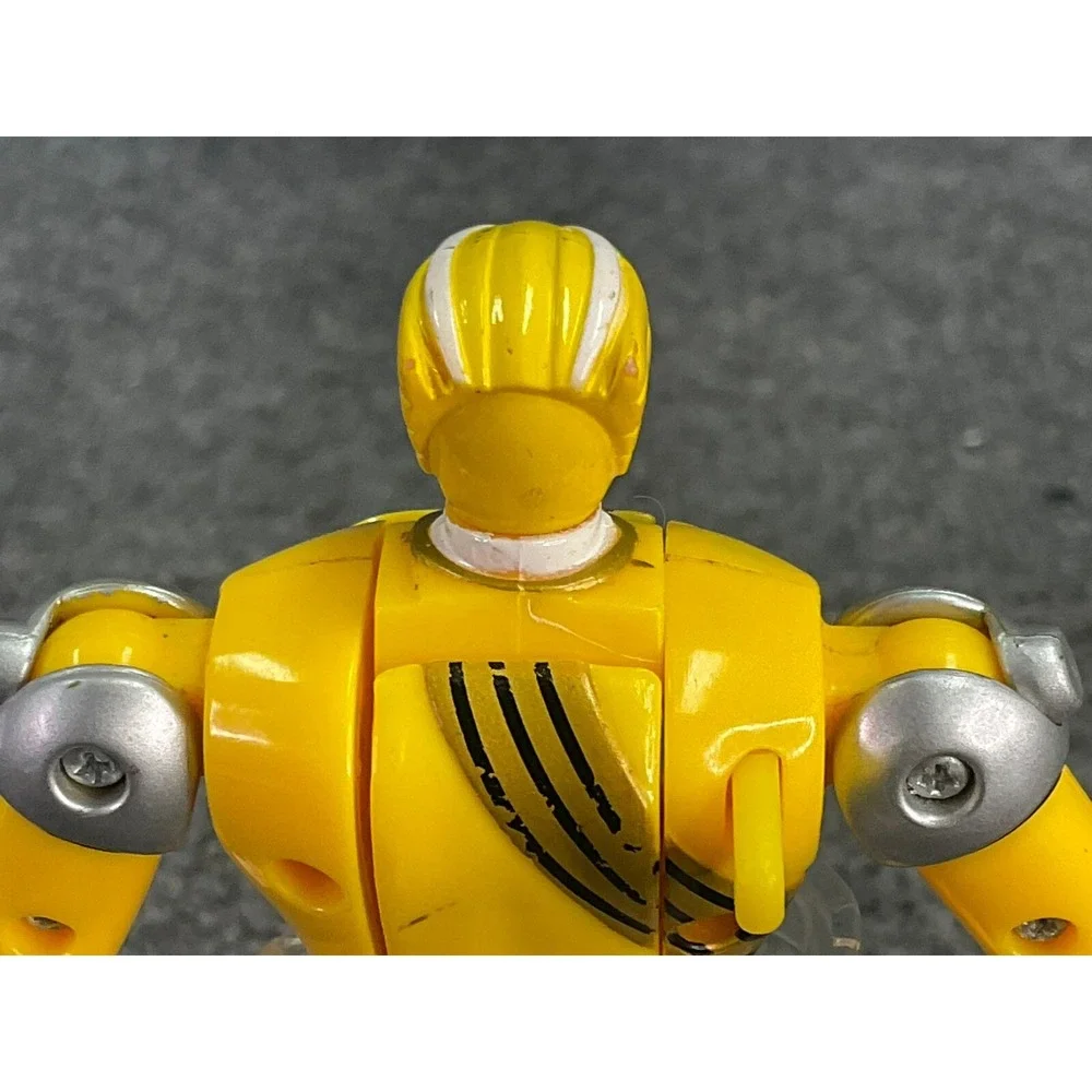 Bandai Power Rangers Wild Force Yellow Spin Morphin Ranger Flip Head Figure 2001